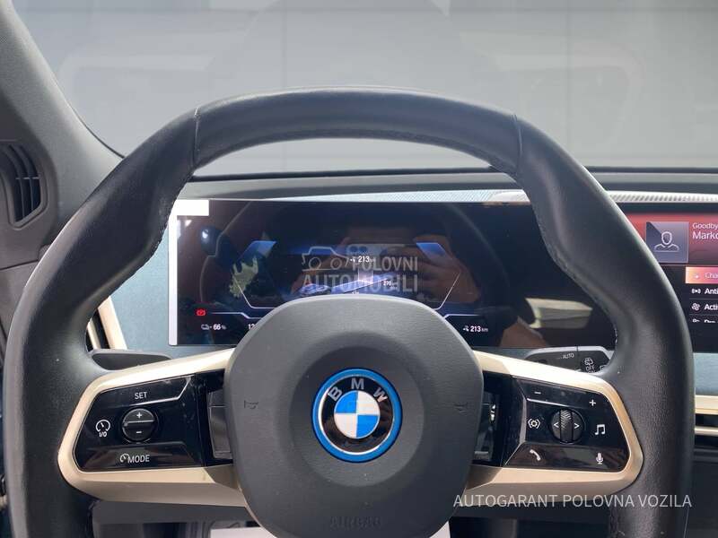 BMW iX XDRIVE 40 ELEKTRO