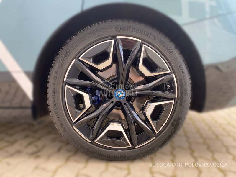 BMW iX XDRIVE 40 ELEKTRO