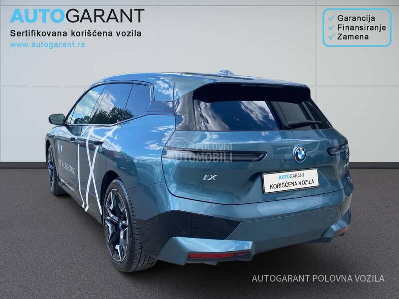 BMW iX XDRIVE 40 ELEKTRO