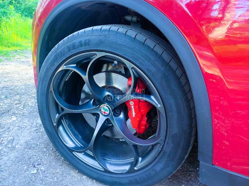 Alfa Romeo Stelvio 2.2