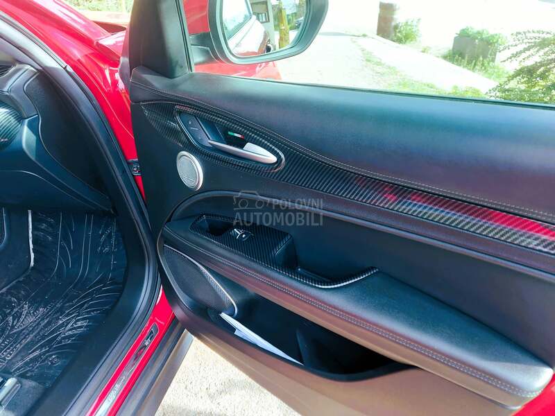 Alfa Romeo Stelvio 2.2