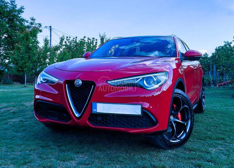 Alfa Romeo Stelvio 2.2