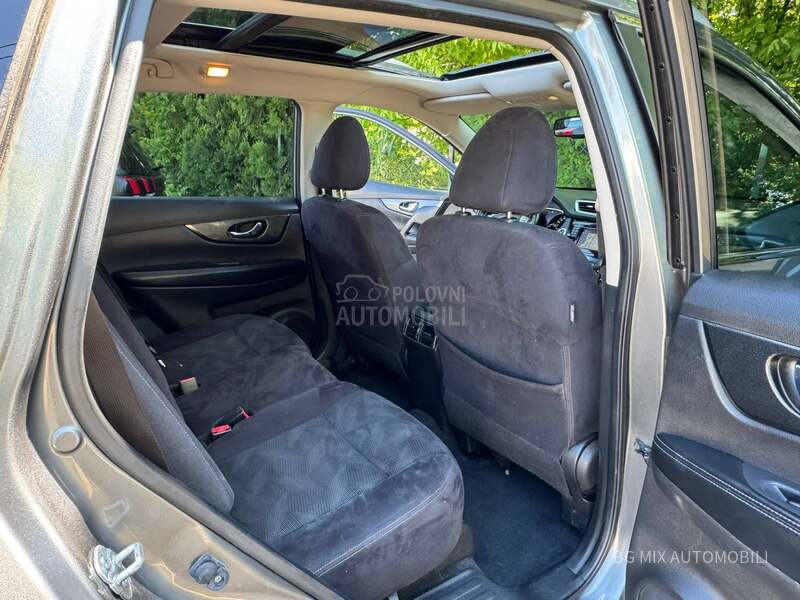 Nissan X-Trail 1.6dCi Pan/360/7sed
