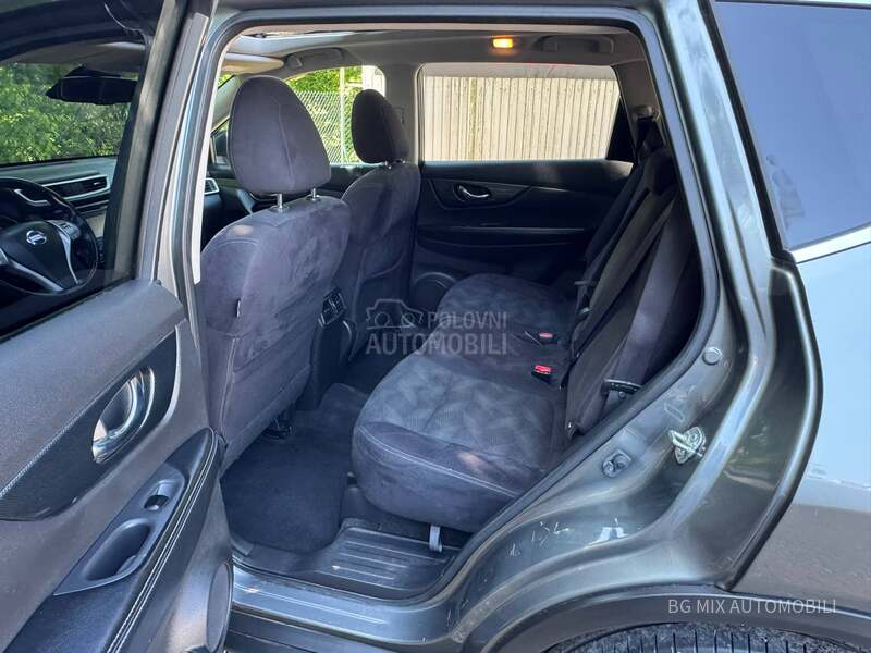 Nissan X-Trail 1.6dCi Pan/360/7sed