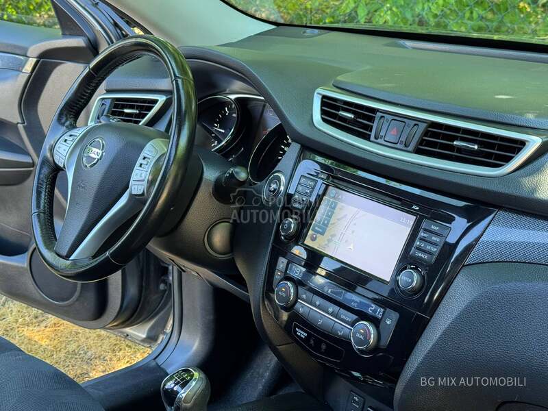 Nissan X-Trail 1.6dCi Pan/360/7sed