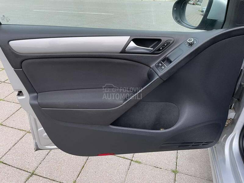 Volkswagen Golf 6 1.6 tdi
