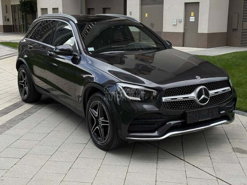 Mercedes Benz GLC 220 d AMG 4M PANO