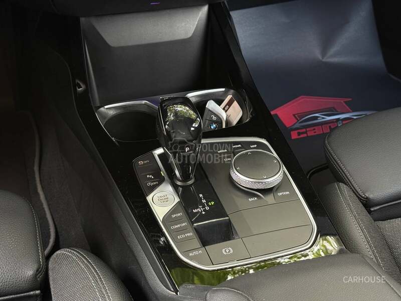 BMW 118 AUT M-SPORT/VIRT/AMB