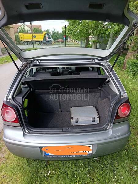 Volkswagen Polo 1.4b