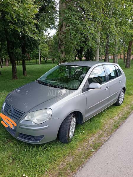 Volkswagen Polo 1.4b