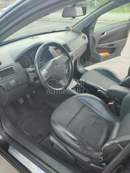 Opel Astra H 1.7 cdti COSMO