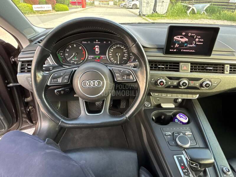 Audi A5 G-Tron A5