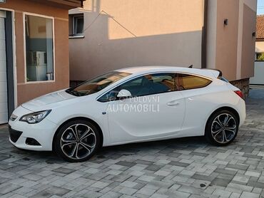 Opel Astra J GTC