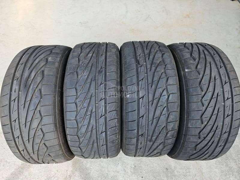 Toyo 225/45 R17 Letnja