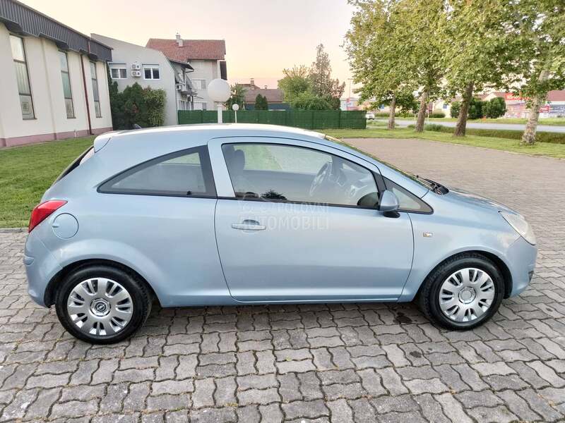 Opel Corsa D 