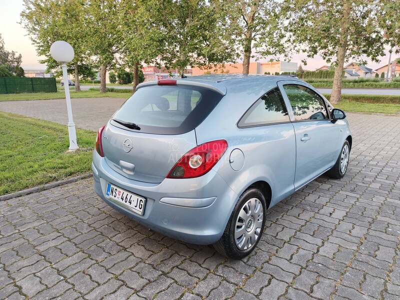 Opel Corsa D 