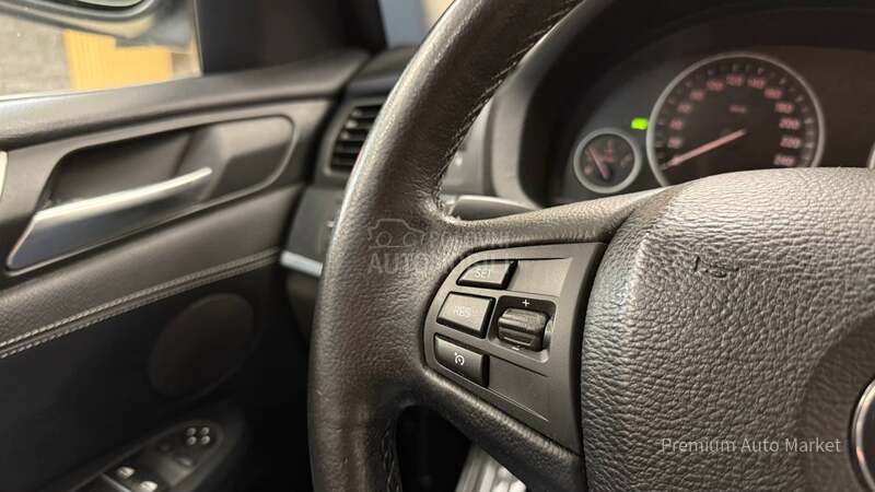 BMW X3 //2.0D/KOŽA/LED/FUL