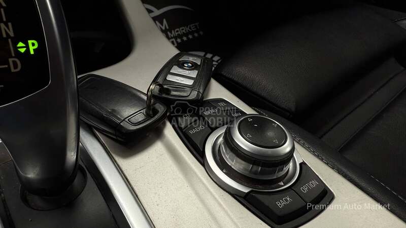 BMW X3 //2.0D/KOŽA/LED/FUL