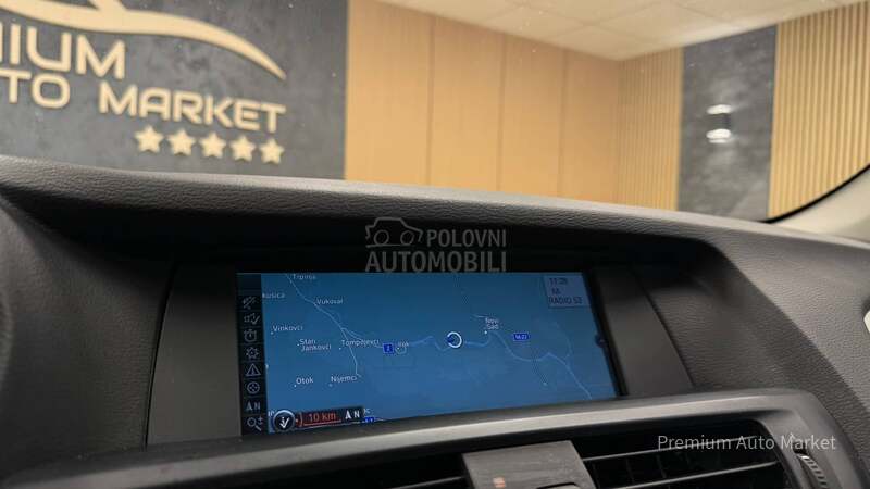 BMW X3 //2.0D/KOŽA/LED/FUL