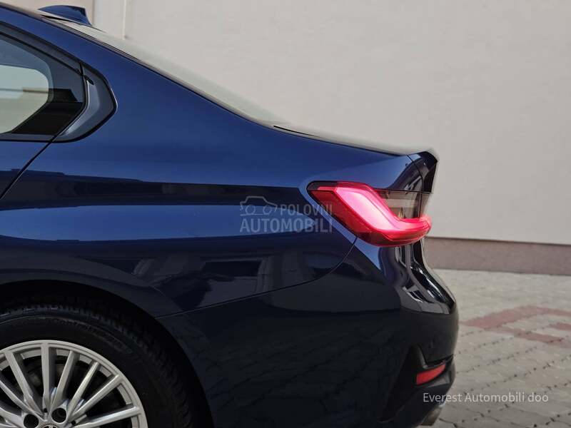 BMW 318 2.0 D Luxurx Line