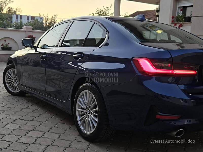 BMW 318 2.0 D Luxurx Line