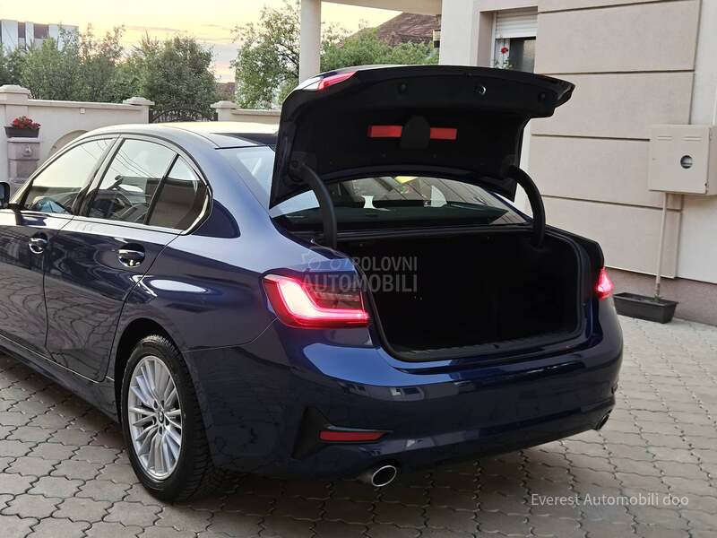 BMW 318 2.0 D Luxurx Line