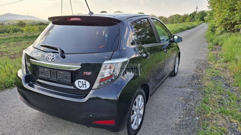 Toyota Yaris 1.33 VVTI  CH