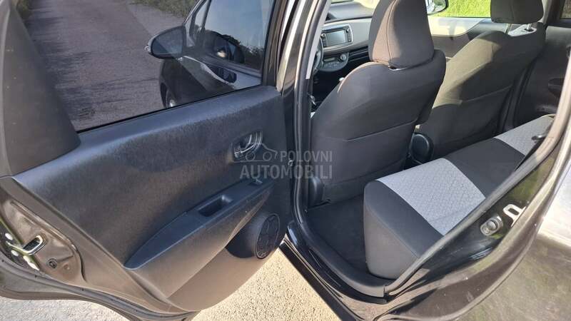 Toyota Yaris 1.33 VVTI  CH