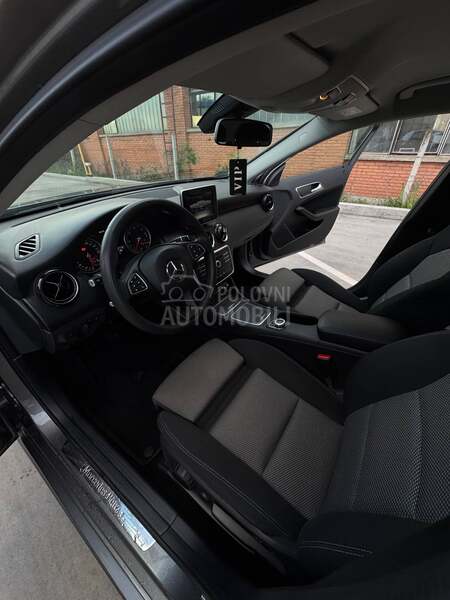 Mercedes Benz A 180 