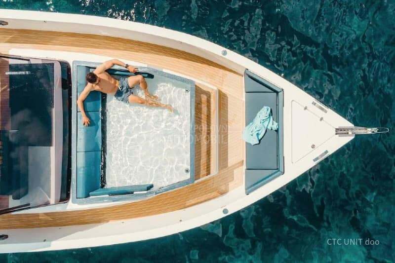 De Antonio Yachts D50 Coupe