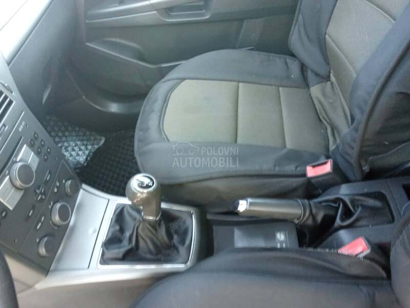 Opel Astra H 1.6