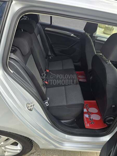 Volkswagen Golf 7 S A L O N