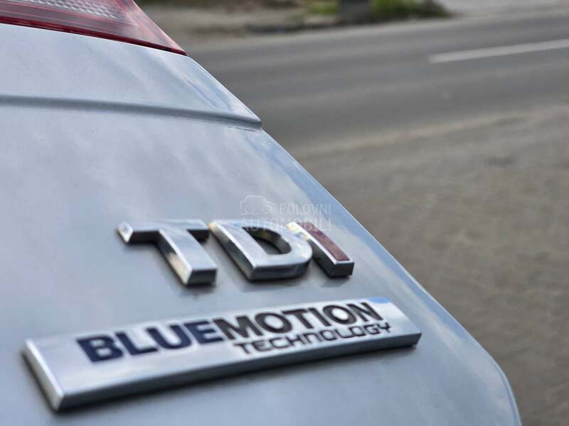 Volkswagen Golf 7 S A L O N