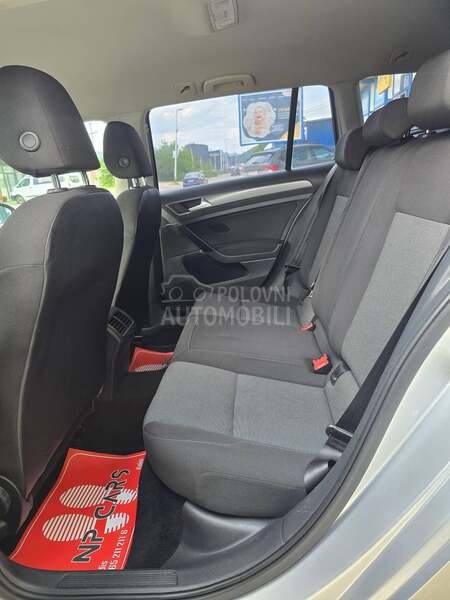 Volkswagen Golf 7 S A L O N