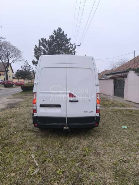 Renault Master maxi