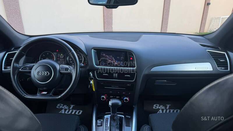 Audi Q5 2.0TDI/3X S-LINE/LED