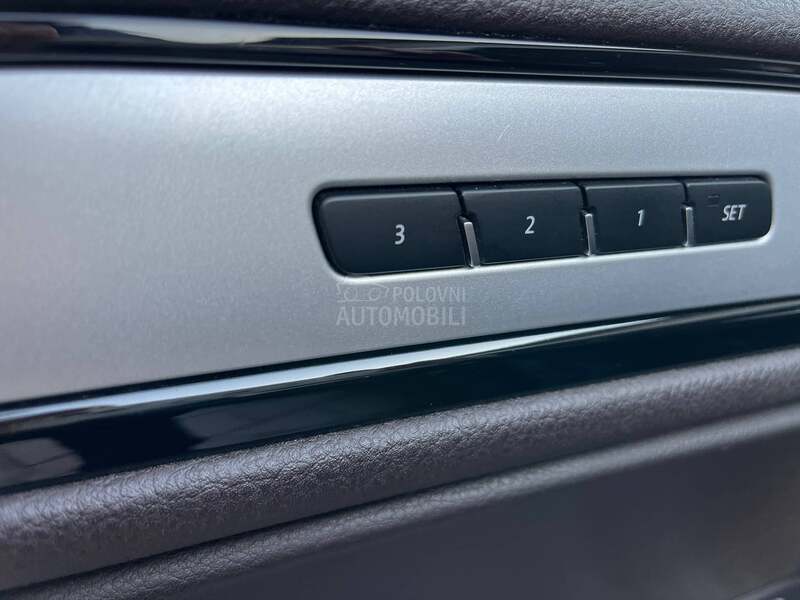 Volkswagen Touareg 3.0 tdi
