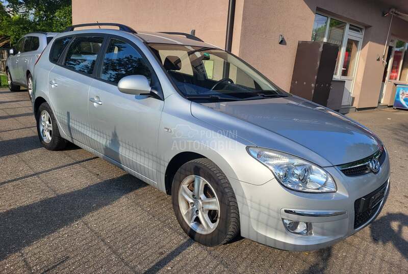 Hyundai i30 1.6 b