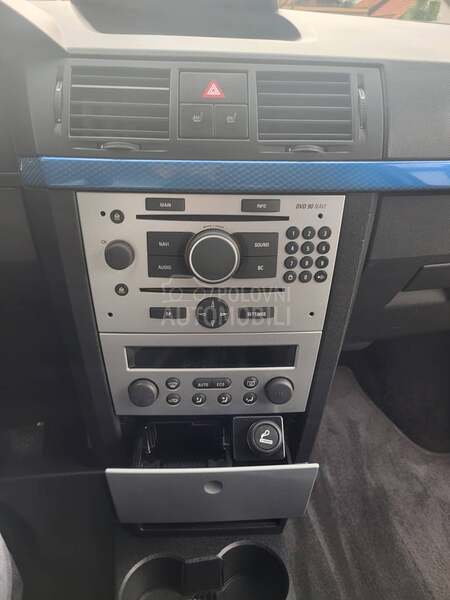 Opel Meriva 1.6 b OPC