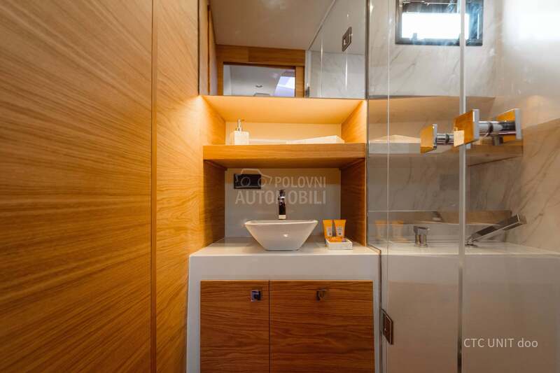De Antonio Yachts D50