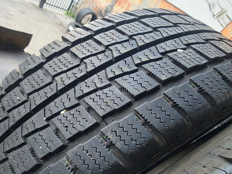 Hankook 215/65 R16 Sve sezone