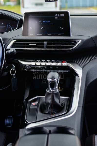 Peugeot 3008 1.5 Blue HDI
