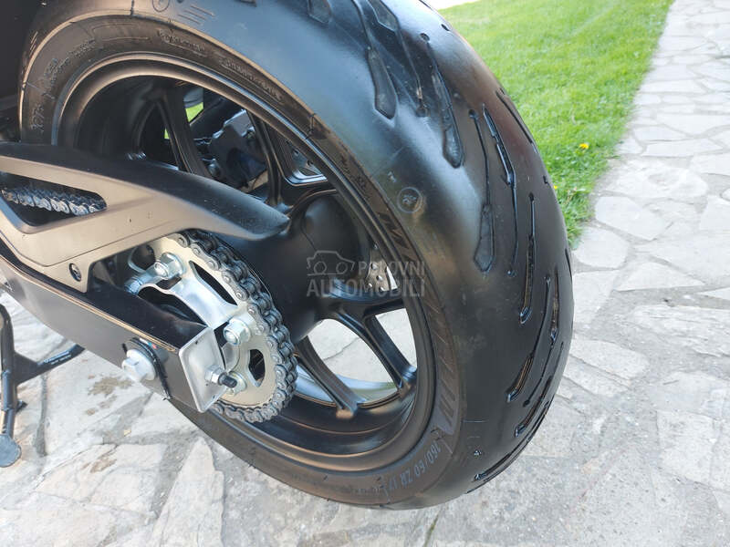 Honda NC 750 S  led