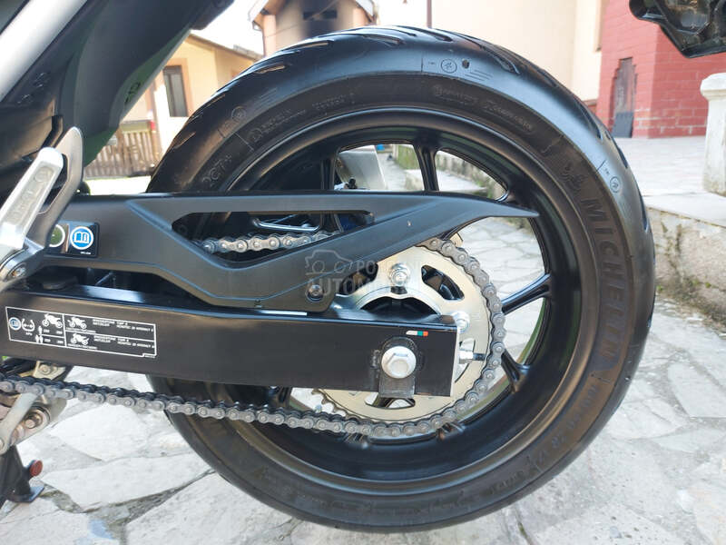 Honda NC 750 S  led