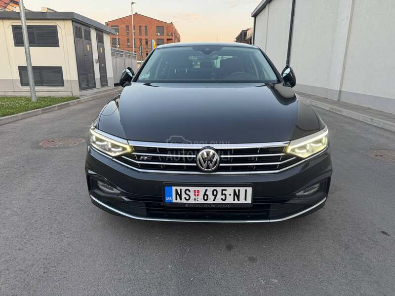 Volkswagen Passat B8 2.0 TDI R - line