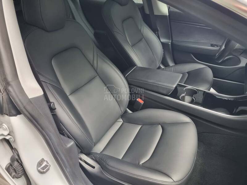 Tesla Model 3 Long Range Dual Awd