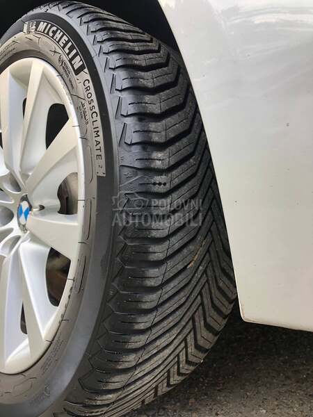 BMW 520 F11