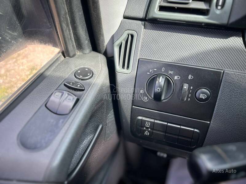 Mercedes Benz Vito 113 CDI AUTOMAT
