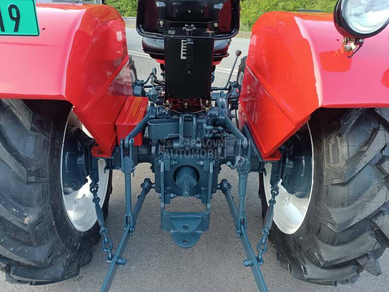 Universal 445DT