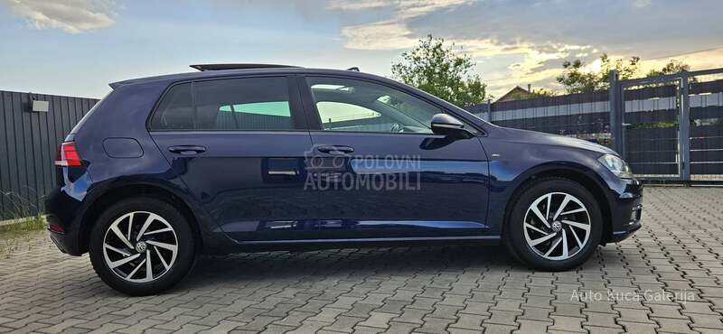 Volkswagen Golf 7 1.6 TDI N o v a